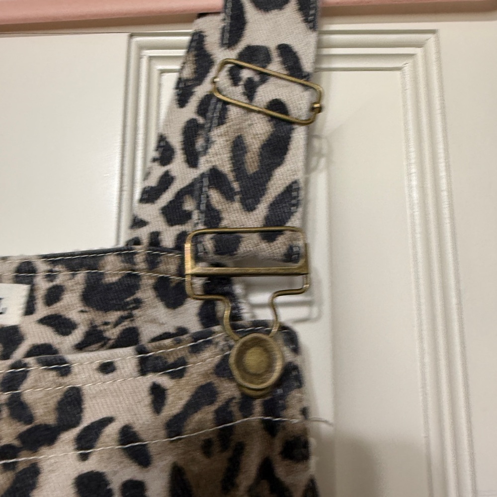 POL Leopard Print Patchwork Overalls - image 7